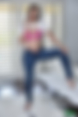 TeamSkeet.com_02.10.20.Madi.Laine.Babysitter.Deserves.More.XXX.iMAGESET-IMNoob/mybabysittersclub_madi_laine_008.jpeg
