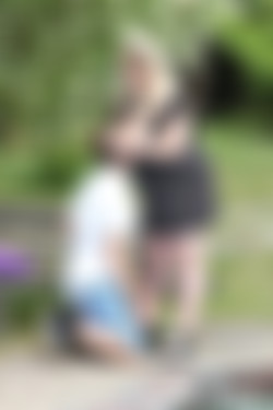 FatSitting.com [Photo]/Amateur BBW Domme/021.jpg