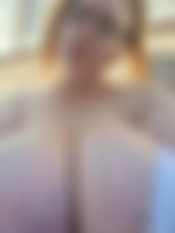 [OnlyFans] Georgina Gee - Site Rip/Images/Georgina Gee - 0011.jpg