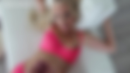 OnlyFans_GwenGwiz/1085070-9af698b1f7e34acb2f2b48d42ac41689.mp4