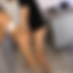 A.View.To.A.Gape.4