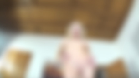 A.View.To.A.Gape/a.view.to.a.gape.scene3.mp4